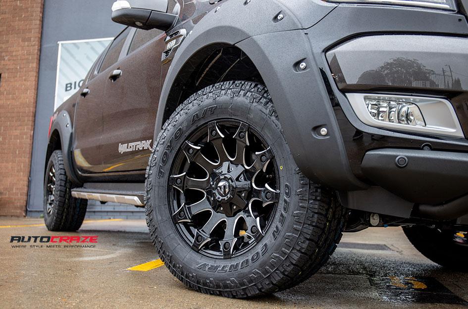 FORD RANGER BATTLE AXE GLOSS BLACK MILLED ACCENTS
